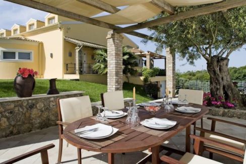 9 bedroom luxury Villa for sale in Corfu with private pool 10