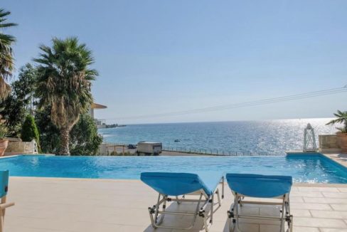 Beautiful beachfront Villa at Halkidiki, Kassandra Halkidiki, Skioni, Halkidiki Properties, Seafront Villa Halkdidiki Greece 30