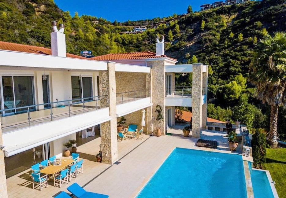 Beautiful beachfront Villa at Halkidiki, Kassandra Halkidiki, Skioni, Halkidiki Properties, Seafront Villa Halkdidiki Greece 7