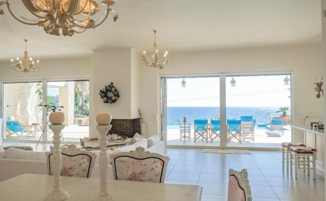 Beautiful beachfront Villa at Halkidiki, Kassandra Halkidiki, Skioni, Halkidiki Properties, Seafront Villa Halkdidiki Greece 8