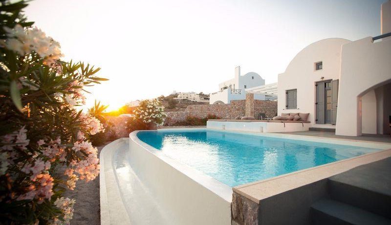 NEW Complex of 5 Luxury Villas for Sale in Santorini, Akrotiri 1