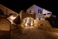 NEW Complex of 5 Luxury Villas for Sale in Santorini, Akrotiri 2