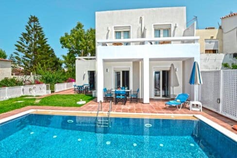 Villa of 5 Holiday apartments in Crete. Properties in Crete. Business in Crete 1