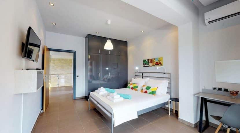 Modern Villa, Luxury Estate at Crete Near Chania 12