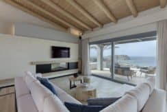 Luxury Seafront Villa for sale in Crete 10