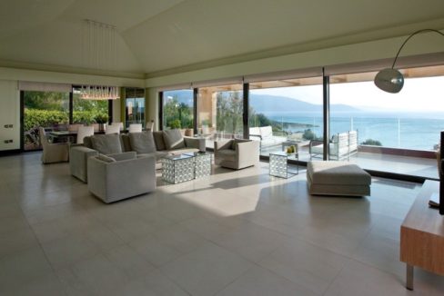 Seafront Villa Porto Heli, Peloponnese. Luxury property for sale Peloponnese, Peloponnese property for sale, Greece property for sale by the beach 17