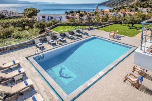 Luxury Villa in Agios Nikolaos Crete, by the sea. Villas for Sale in Crete, Seafront Villas in Crete, Luxury Estate Crete 21