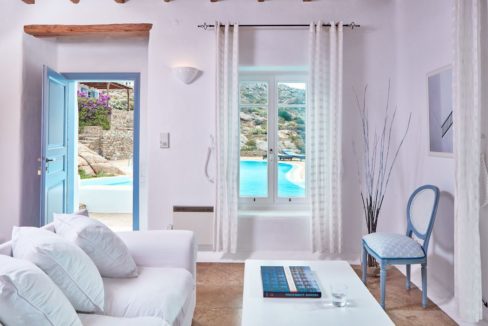 Luxury villa in Mykonos with 10,000 sqm land. Mykonos Villas, Luxury Villa for Sale in Mykonos, Mykonos Luxury Villas, Real Estate Mykonos, Agrari 10