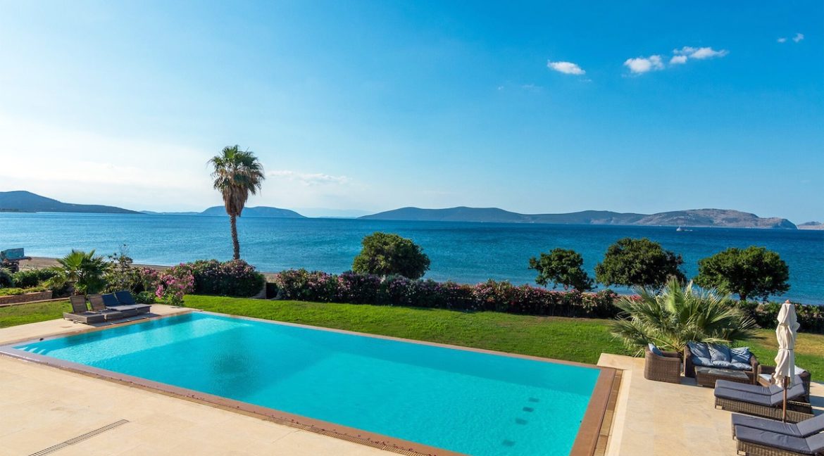 2 Amazing Beachfront Villas in Peloponnese, Ermioni, Villas for Sale in Porto Heli, Beachfront Villas in Greece, Seafront Villas in Porto Heli 10