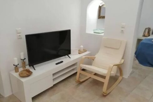 Studio Apartment at Pyrgos Santorini, Apartment for Sale in Santorini, Apartment Santorini Greece 1