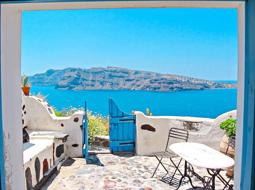 Cave House in Oia Santorini. Cave House at Caldera 11