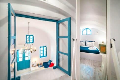 Small Hotel for Sale Finikia Oia Santorini, Hotel Sales Santorini 6