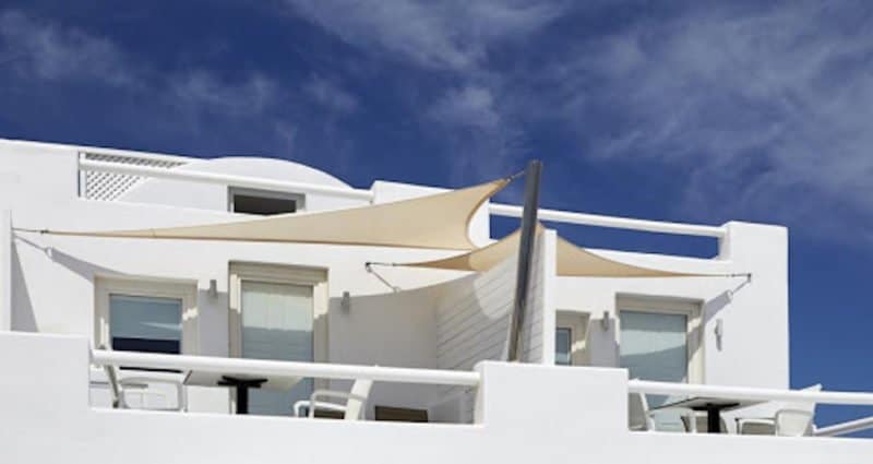 Property Of 3 Suites At The Main Pedestrian Street Oia Santorini