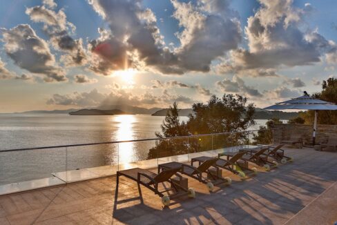 Luxury Seafront Property in Skiathos Greece. Hyperlux Seafront Villa in Greece 1