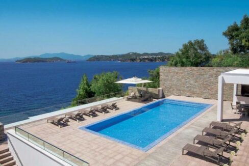 Luxury Seafront Property in Skiathos Greece. Hyperlux Seafront Villa in Greece 27