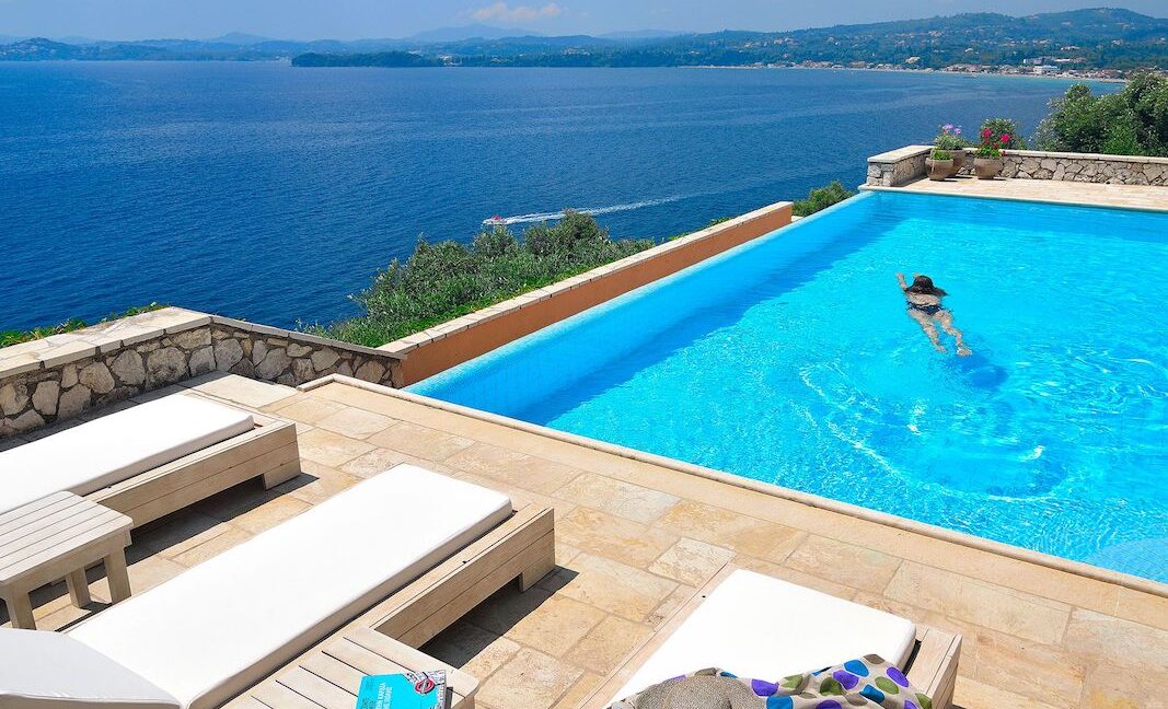 Great Seafront Estate In Corfu Greece FOR SALE   Seafront Estate In Corfu Greece. Luxury Homes In Corfu Greece 7 1067x648 