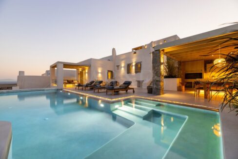 Luxurious new villa in Paros for Sale, Properties Paros Greece 2