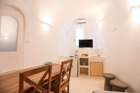 Cave House Santorini Greece for Sale, Akrotiri, Santorini Island Properties. Santorini Greece Real Estate 3