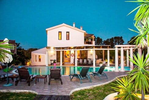 Corfu town Villa with deck for your boat, Corfu Luxury Properties. Corfu Luxury Homes 32