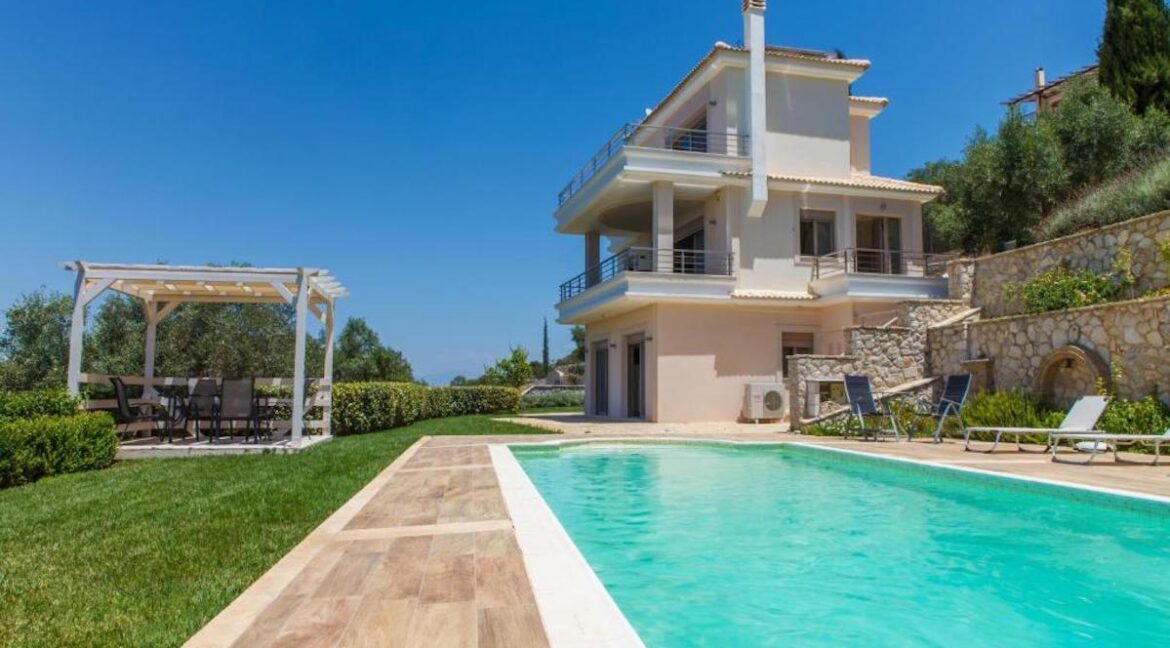 Panoramic View Villa in Peloponnese, Luxury Property in Peloponnese 32