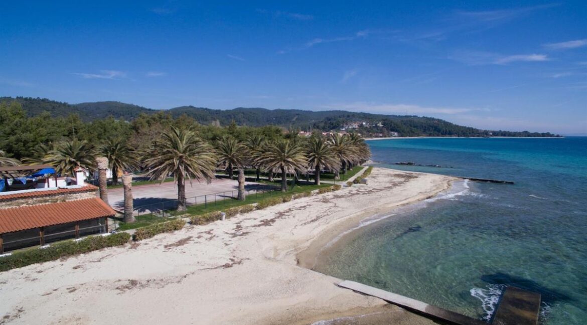 Seafront Land of 22 acres in Sithonia Halkidiki Ideal for Building a Hotel. Beachfront land Halkidiki Greece 9