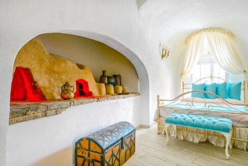 2 Luxury houses for sale in Santorini, Firostefani 12