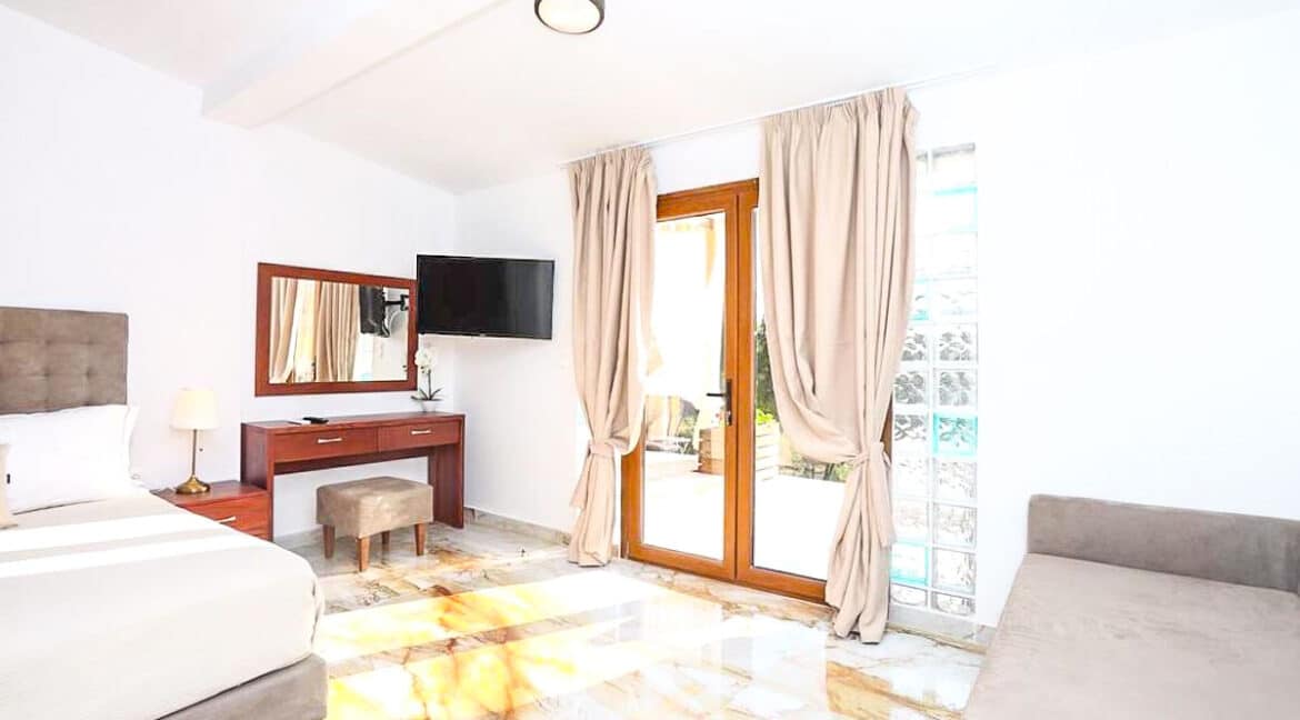Mansion with helipad in Halkidiki Greece, Luxury Estate in Chalkidiki Greece for sale 43