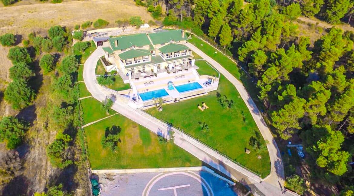 Mansion with helipad in Halkidiki Greece, Luxury Estate in Chalkidiki Greece for sale