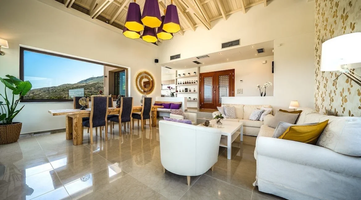 Luxury Villa with a helipad at Chania Crete 15