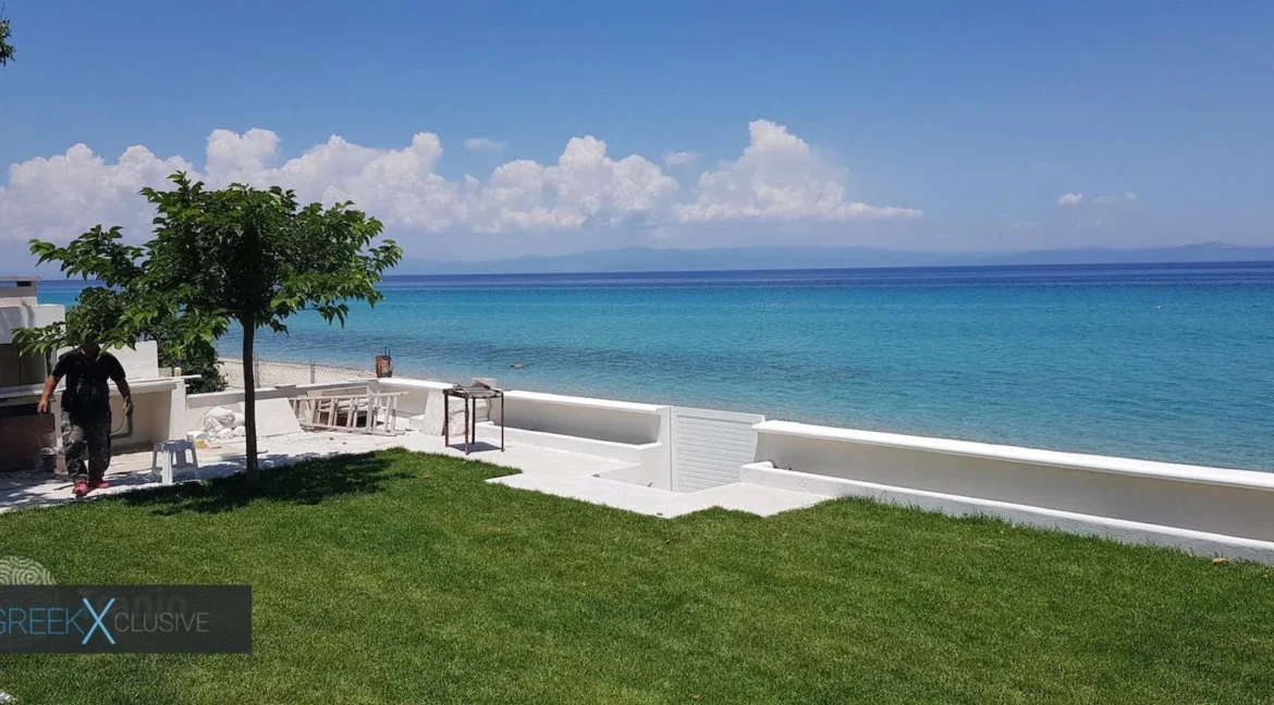 Seafront Villa Kassandra Chalkidiki for sale 3