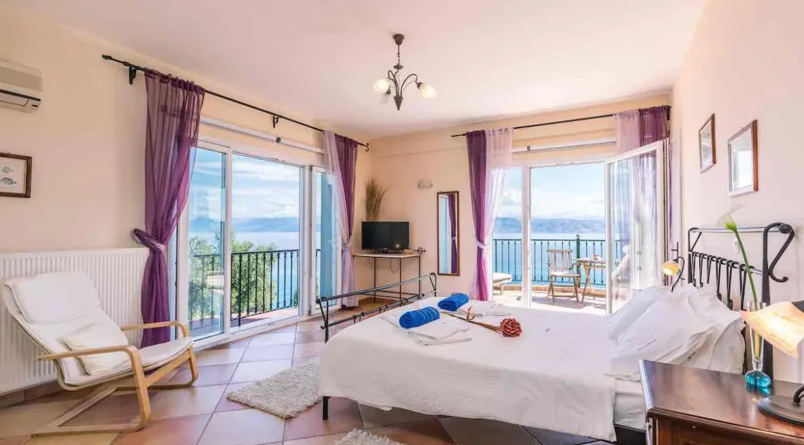 Beachfront Villa in Corfu for sale 9