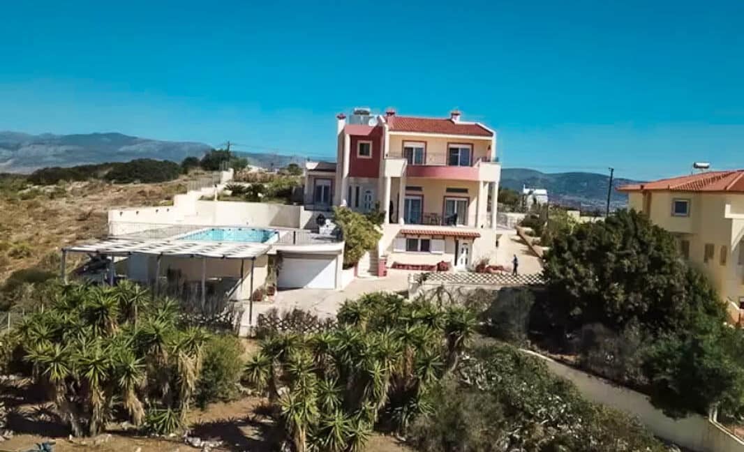 Villa with sea view 1 hour form Athens, Nea Peramos for Sale. Property Outside Attica for sale 25