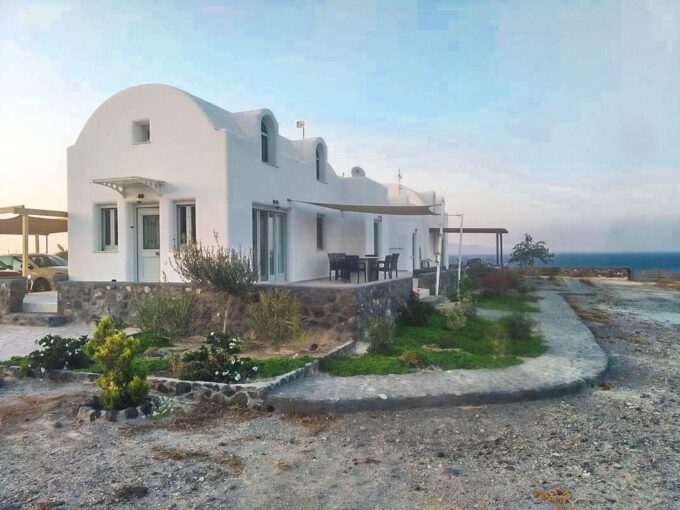 Houses for Sale Santorini Finikia, Santorini Greece Homes. Properties in Santorini Island Greece