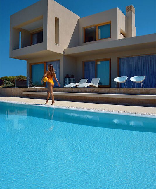 Luxury Villa at Aegina island across Athens for sale. Property in Greek Island Aegina 1