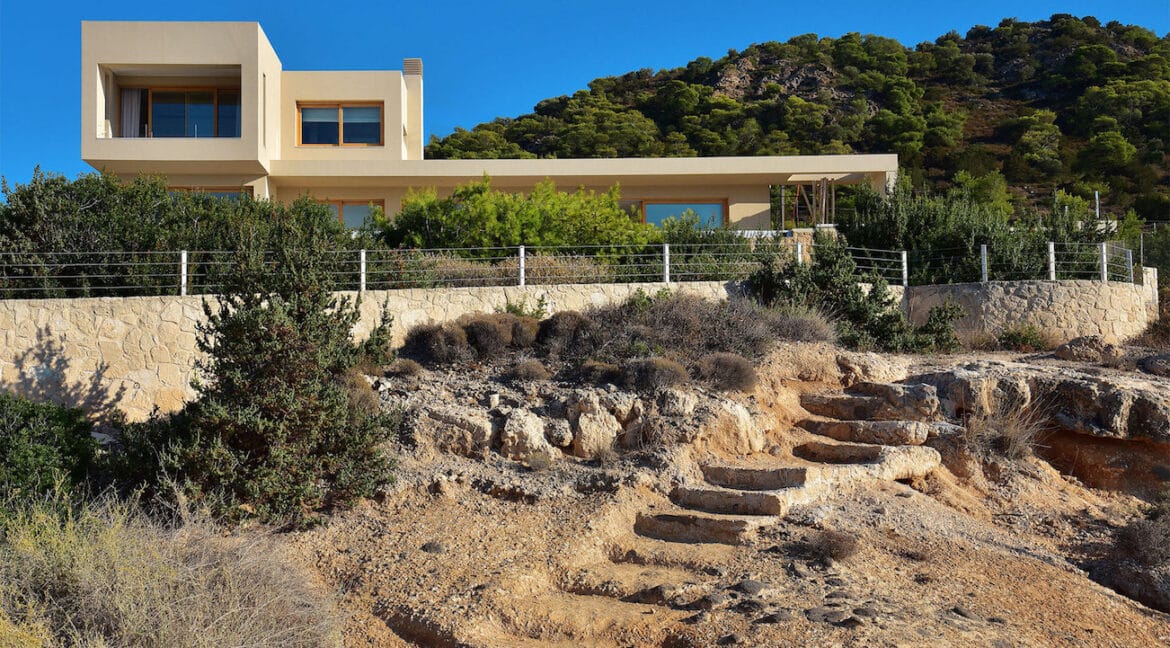 Luxury Villa at Aegina island across Athens for sale. Property in Greek Island Aegina 4