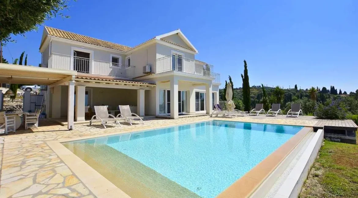 Villa in Corfu for sale 20