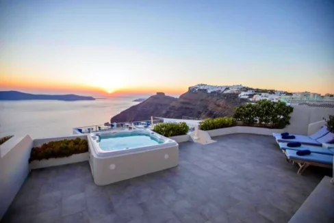 Seaview Property in Santorini for sale 20