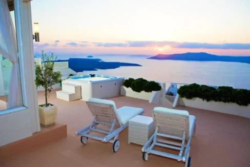 Seaview Property in Santorini for sale 8