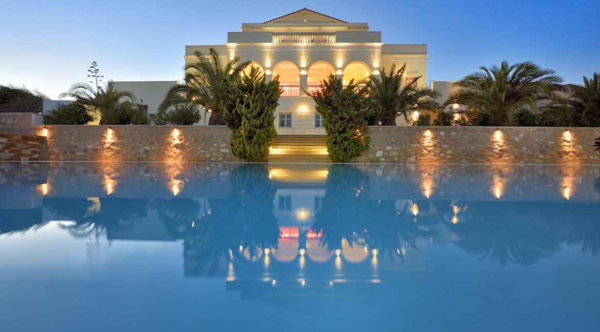 Beachfront villa in Syros, Seafront Luxury Property Greek Island 2