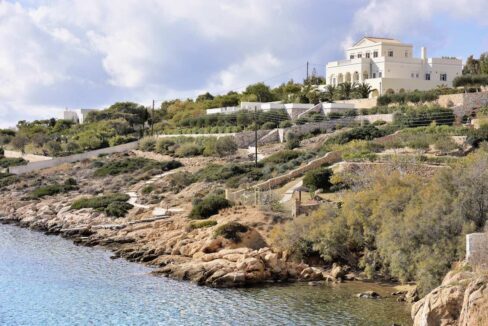 Beachfront villa in Syros, Seafront Luxury Property Greek Island 3