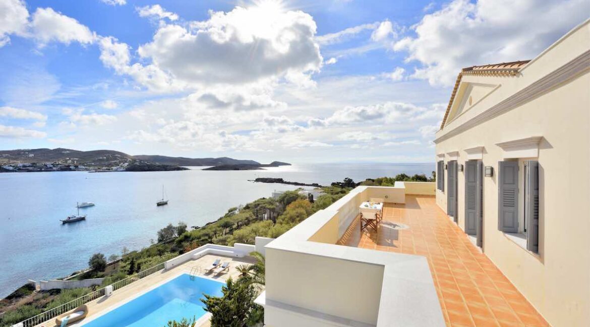 Beachfront villa in Syros, Seafront Luxury Property Greek Island 30