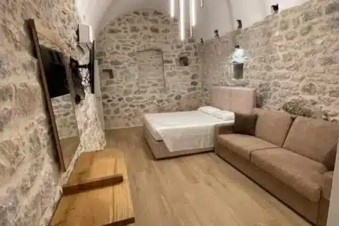 Renovated traditional stone house on a seafront location in Peloponnese 14