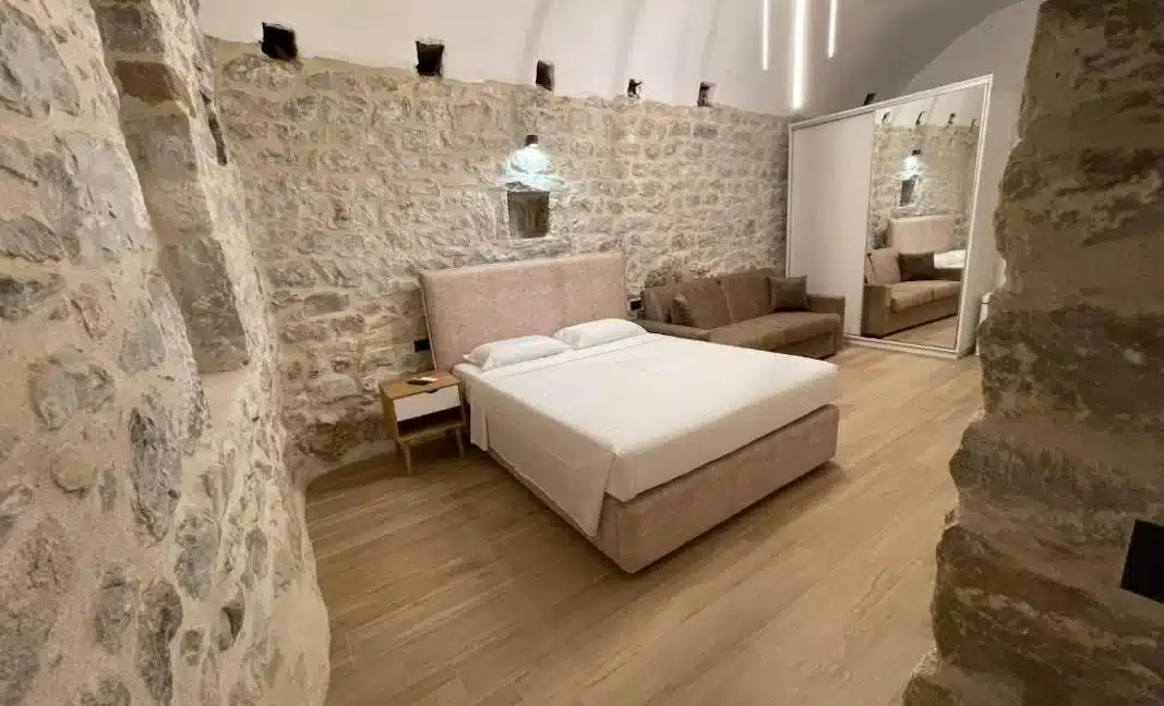 Renovated traditional stone house on a seafront location in Peloponnese 15