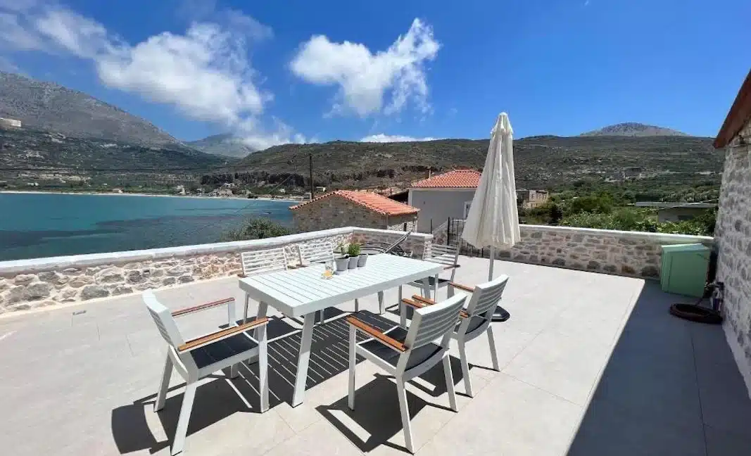 Renovated traditional stone house on a seafront location in Peloponnese 5