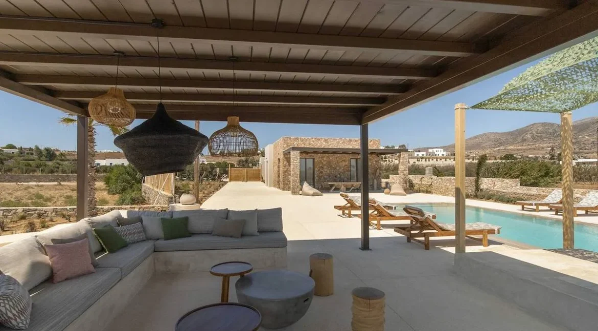 Luxury Living New Paros Villas Project, Chrisi Akti 19