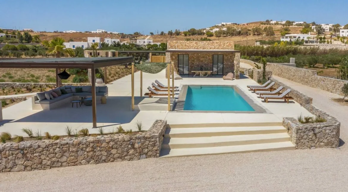 Luxury Living New Paros Villas Project, Chrisi Akti 20