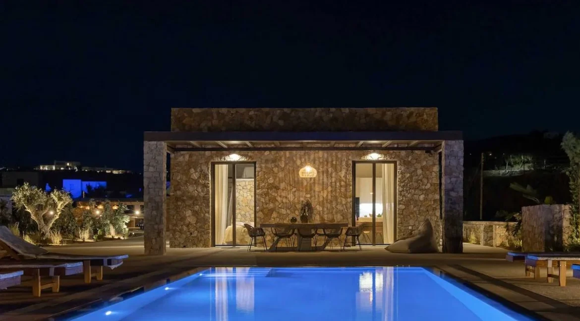 Luxury Living New Paros Villas Project, Chrisi Akti 23