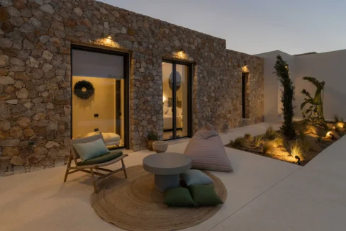 Luxury Living New Paros Villas Project, Chrisi Akti 4