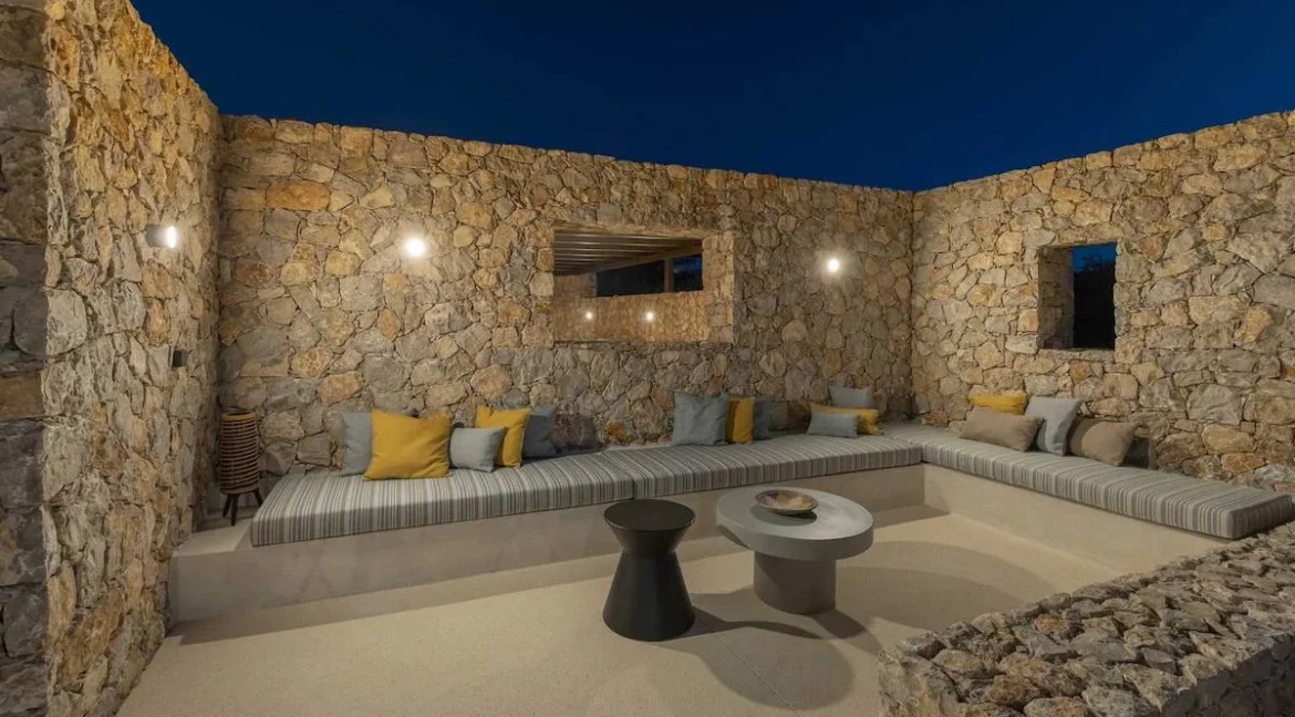 Luxury Living New Paros Villas Project, Chrisi Akti 7