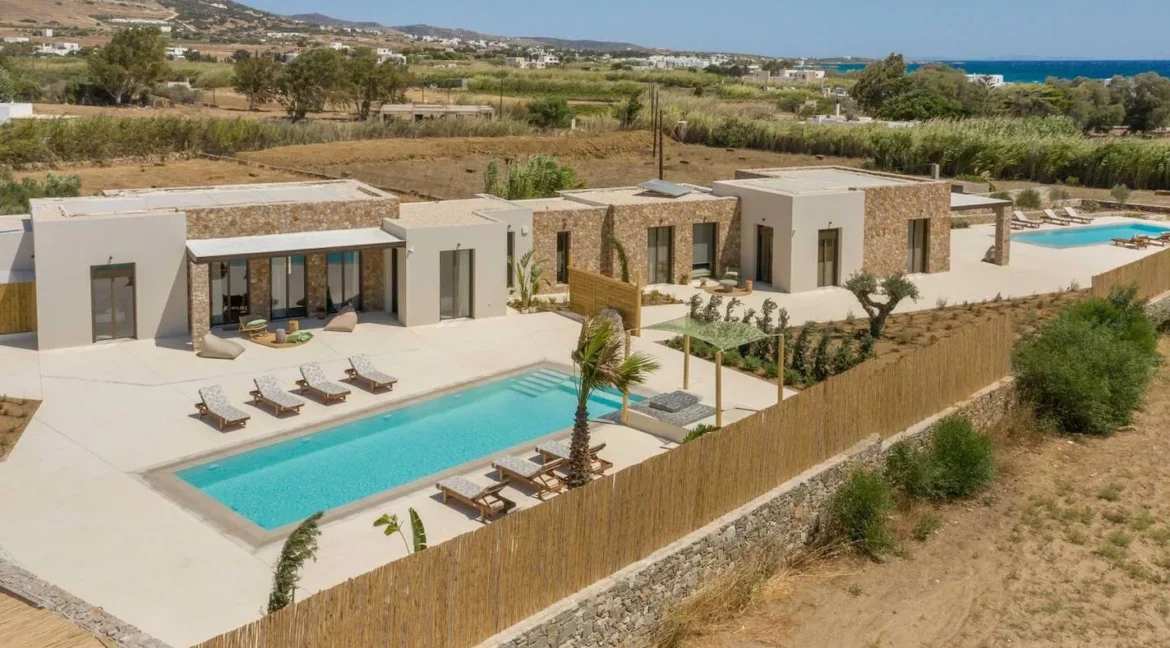 Luxury Living New Paros Villas Project, Chrisi Akti 8